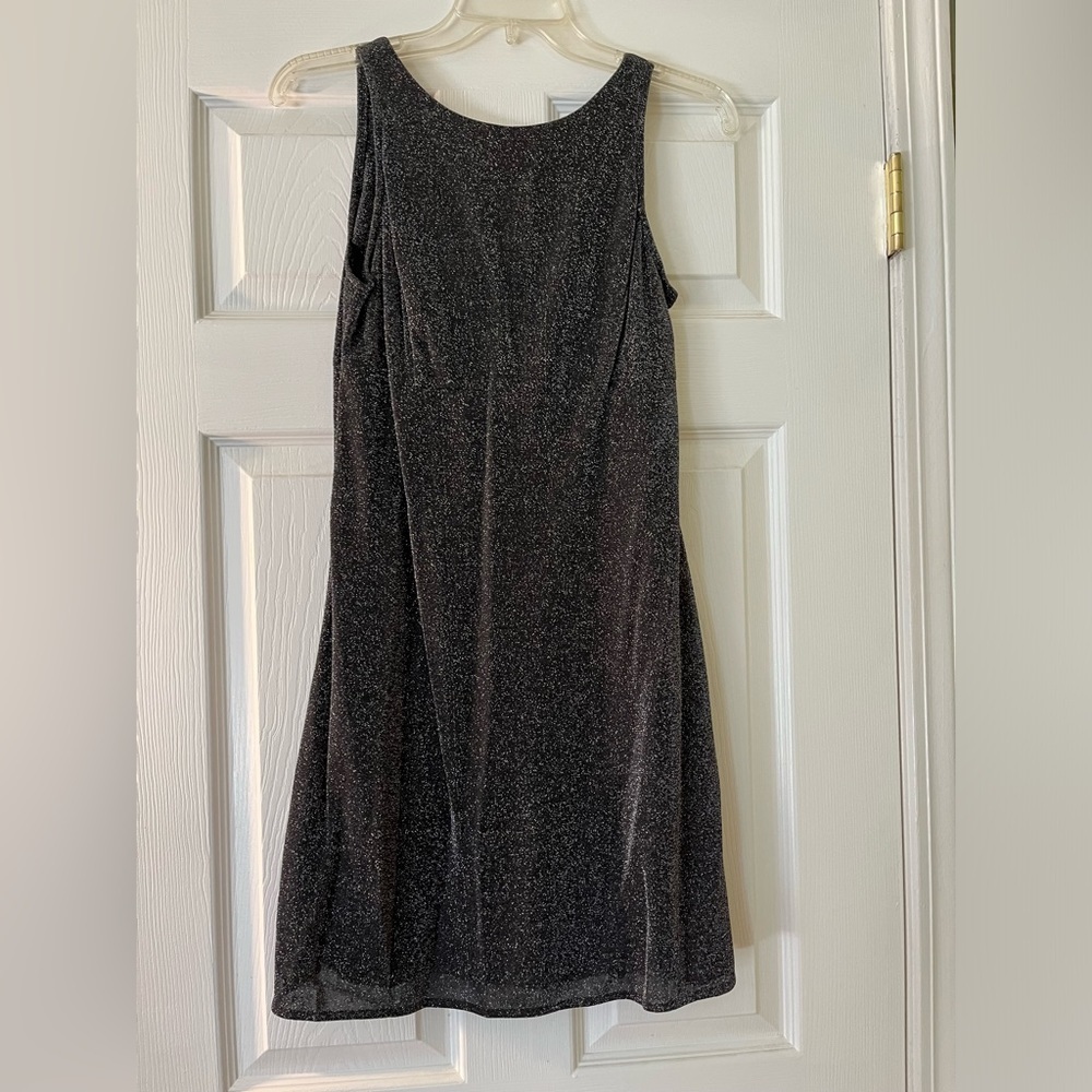 Younique Clothing /Vintage Women’s Silver and Black Mesh Dress size M - Picture 5 of 9